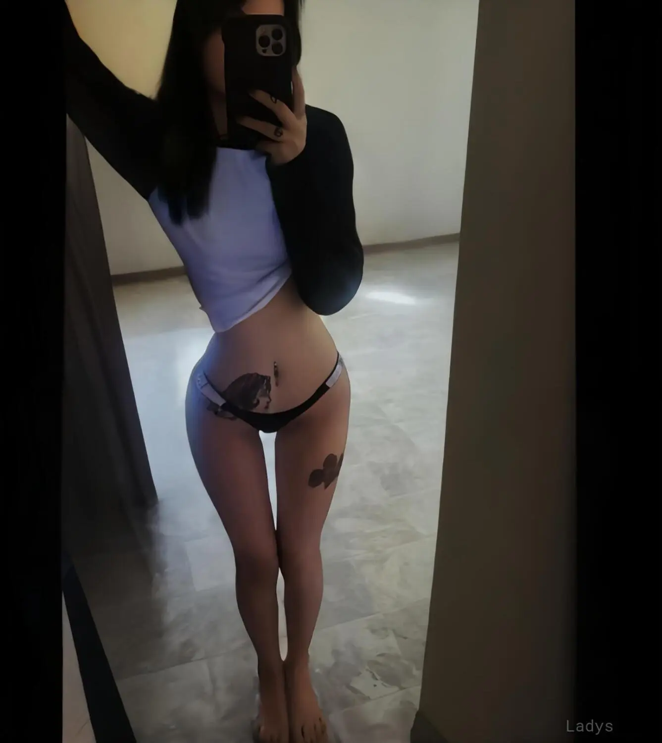Alyssakellner, 28 years beautiful nude Orlando escorts girl, height 156 sm, Weight 53 kg