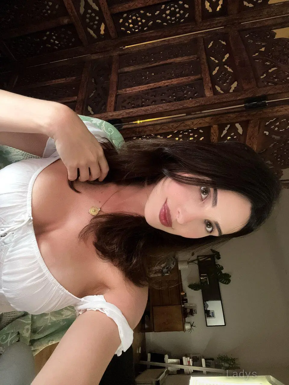 Marine, 26 years beautiful nude Orléans escorts girl, height 174 sm, Weight 40 kg
