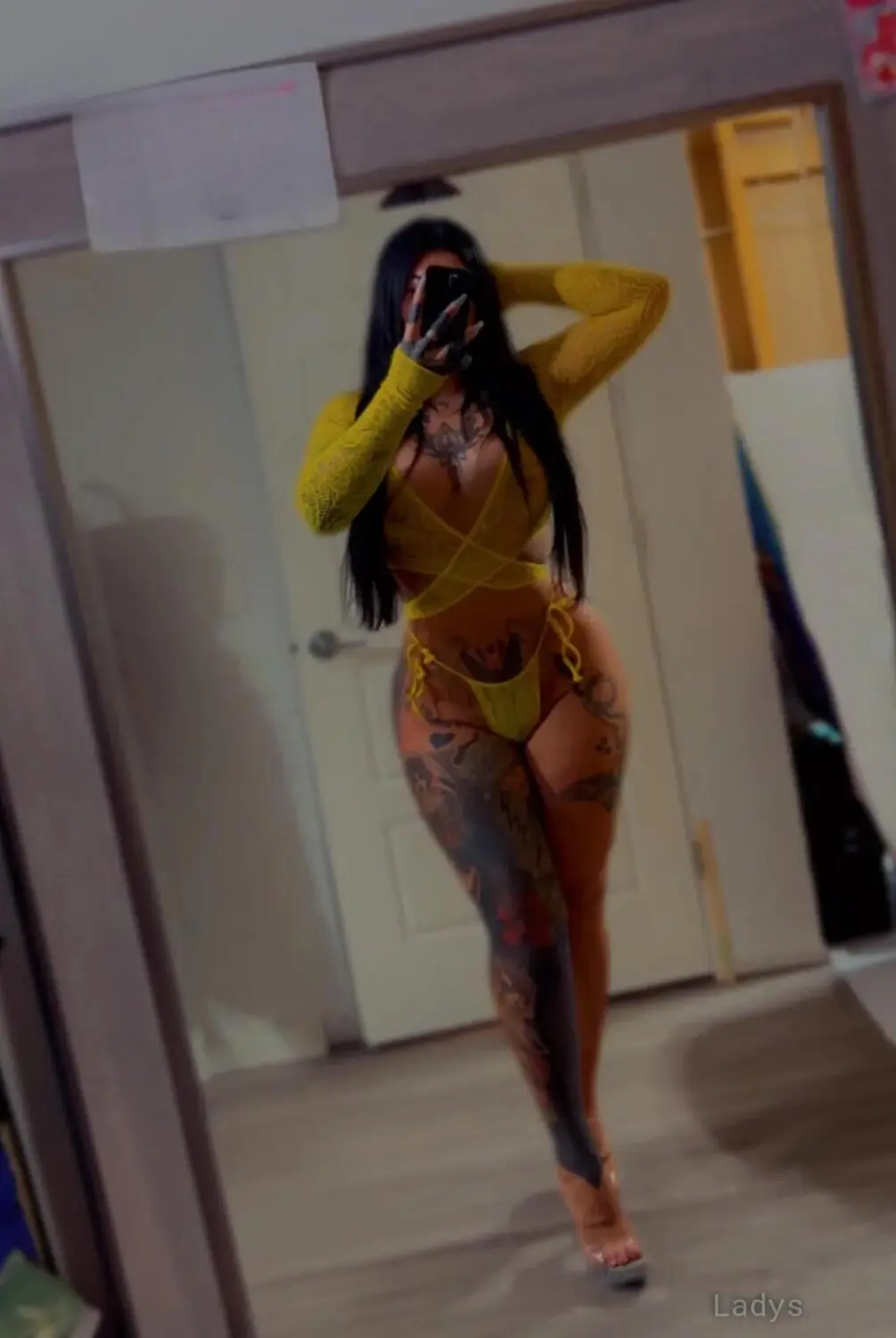 Lana Archer, 24 years beautiful nude Ottawa escorts girl, height 158 sm, Weight 70 kg
