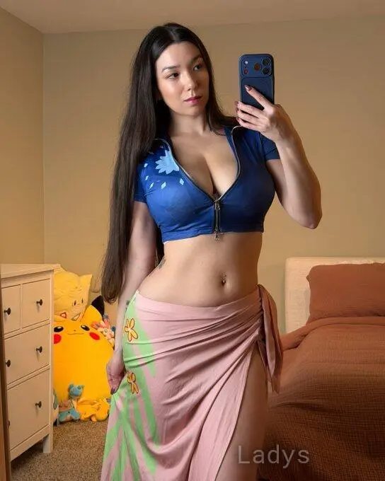 Nina, 26 years beautiful nude Ottawa escorts girl, height 169 sm, Weight 70 kg