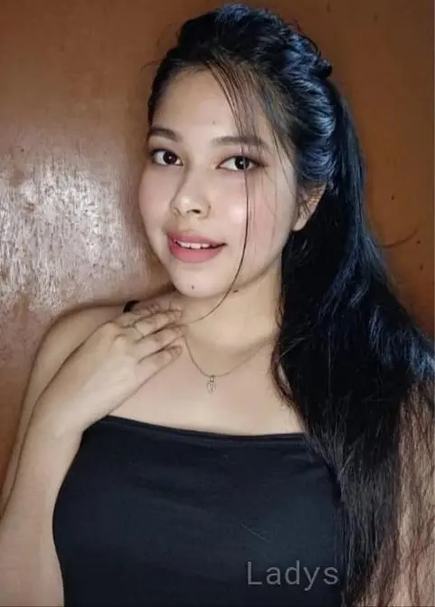 Riya, 21 years beautiful nude Ottawa escorts girl, height 169 sm, Weight  kg
