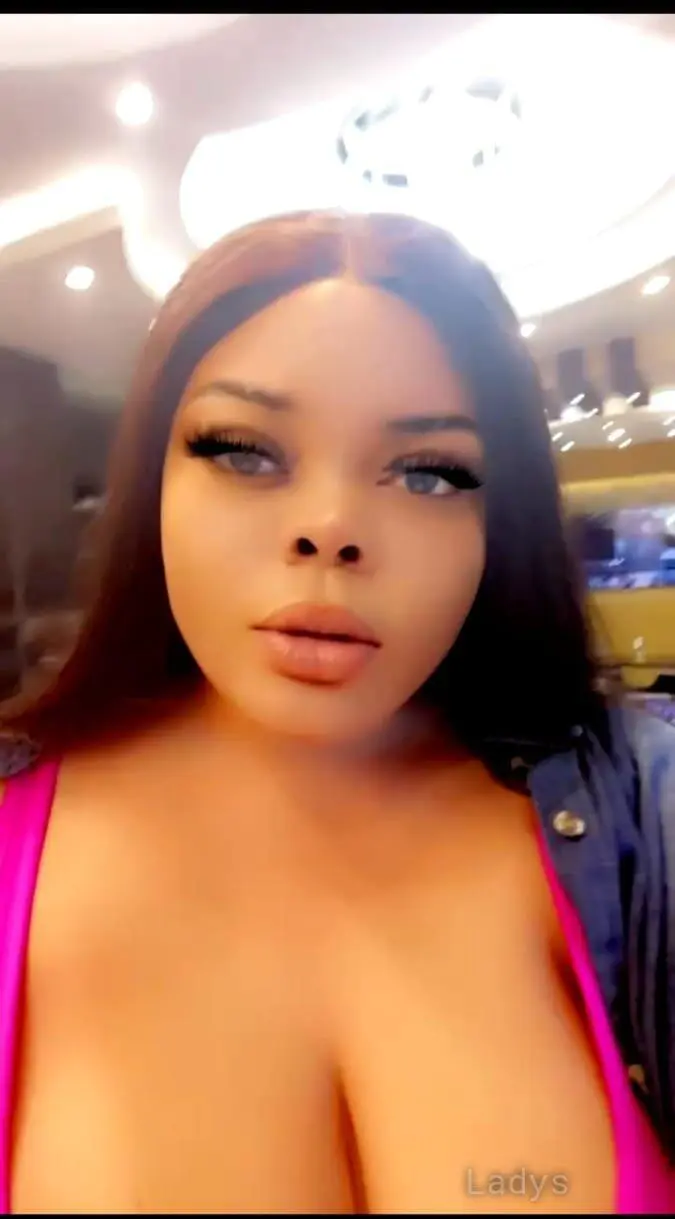Kim, 25 years old Ouagadougou escort girl with big tits, height sm, Weight kg