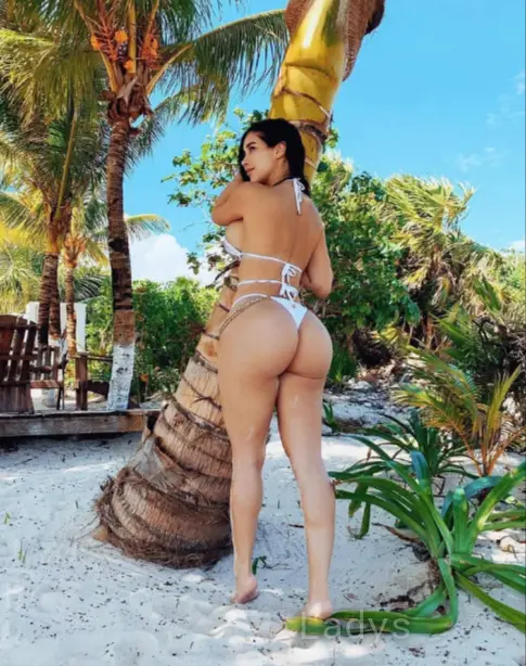 Maria. AVAILABLE ladysone ESCORT, 27 years beautiful nude Palm Springs escorts girl, height 148 sm, Weight 57 kg