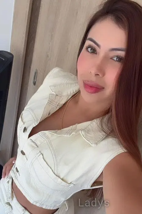 Julieta, 26 years beautiful nude Palma de Mallorca escorts girl, height 158 sm, Weight 54 kg