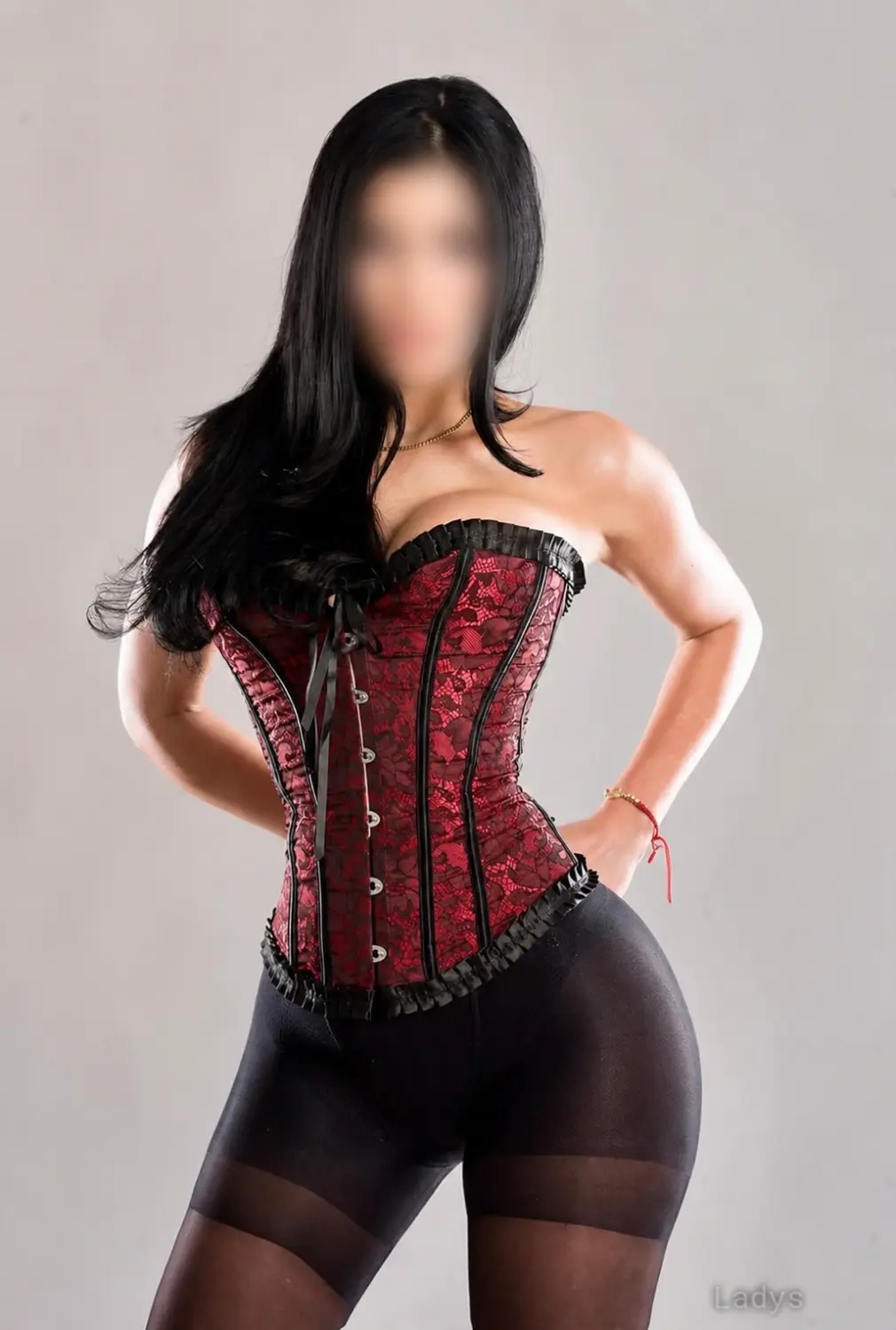 ZOE, 26 years beautiful nude Palma de Mallorca escorts girl, height 165 sm, Weight 50 kg