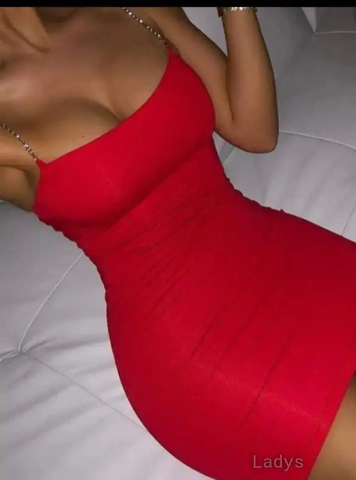 Laura, 26 years old Paris escort girl with big tits, height 162 sm, Weight  kg