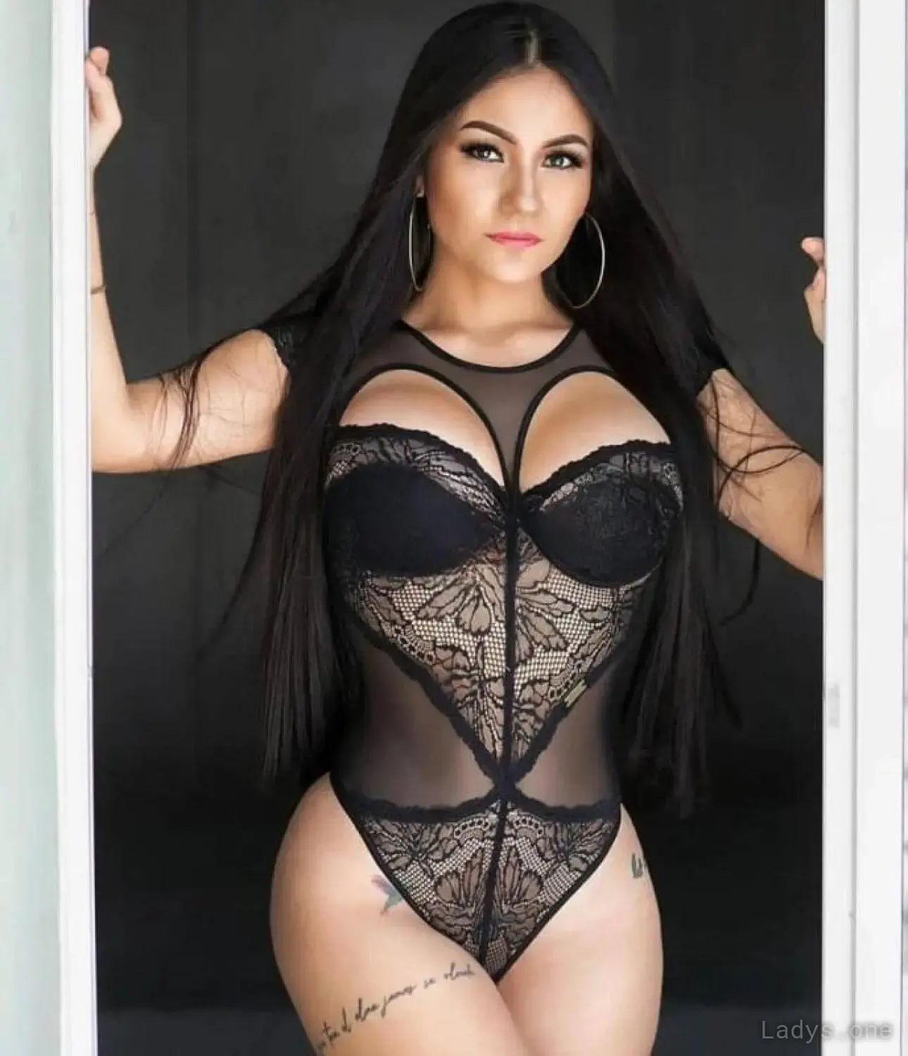 JEIZIGFE, 25 years beautiful nude Paris escorts girl, height 163 sm, Weight 60 kg