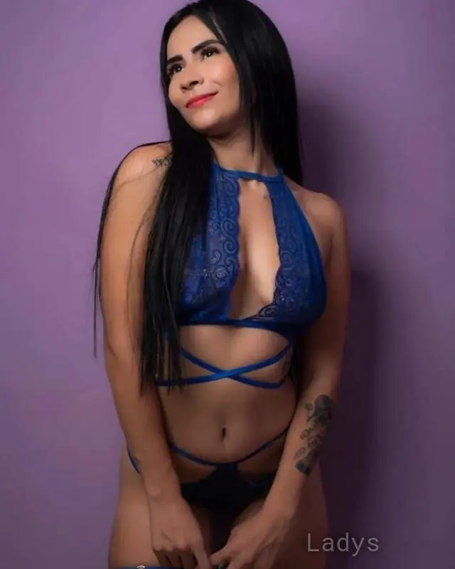 Rizmar, 25 years beautiful nude Paris escorts girl, height 162 sm, Weight 55 kg