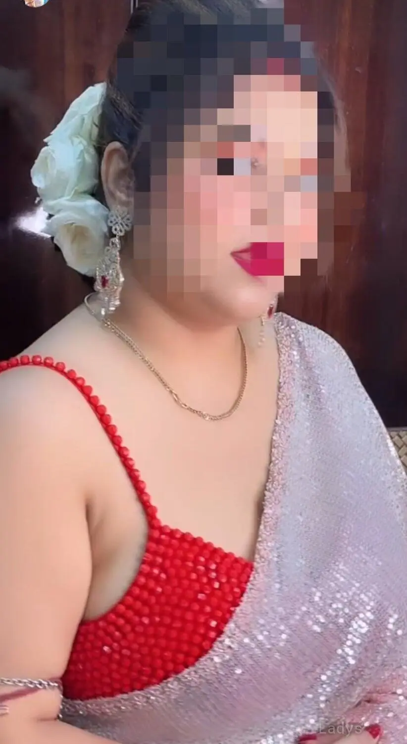 Bhabhi, 29 years beautiful nude Patiala escorts girl, height 158 sm, Weight  kg
