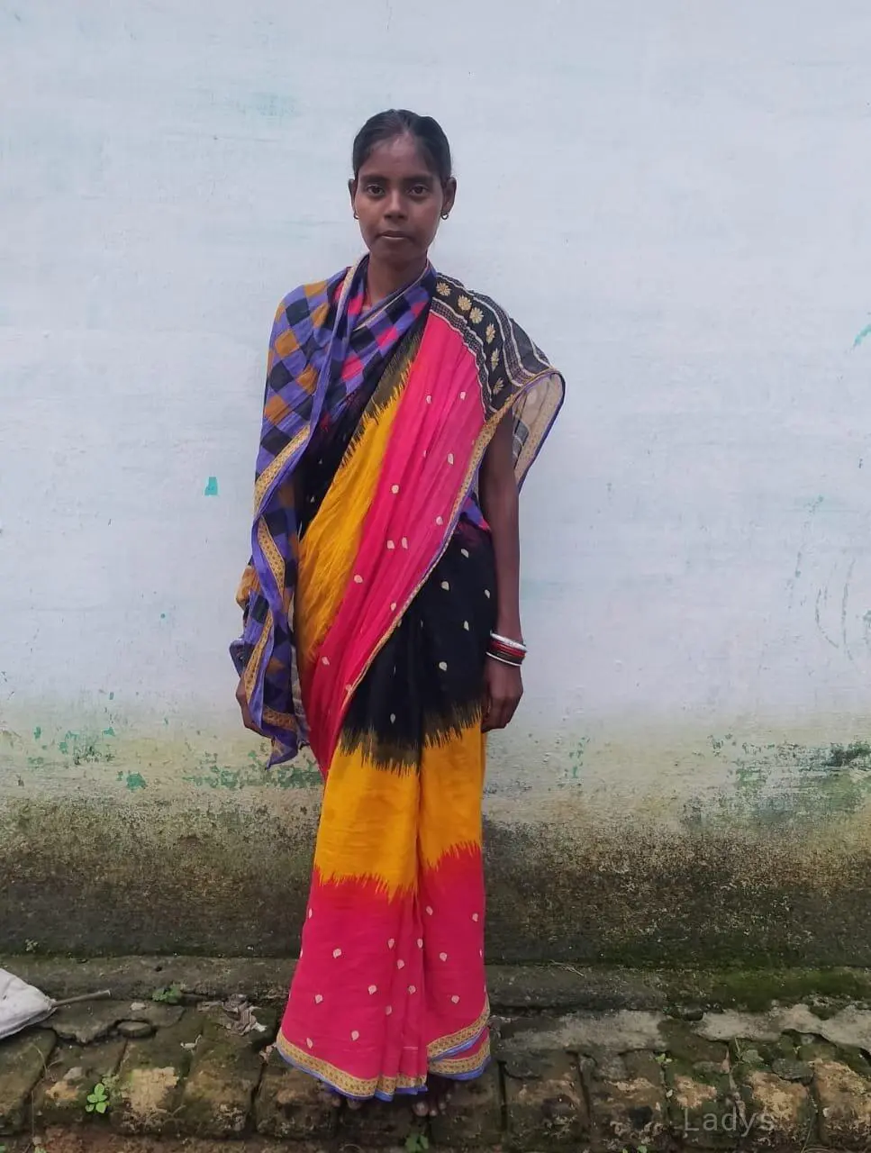Deepika, 21 years beautiful nude Patna escorts girl, height 157 sm, Weight kg