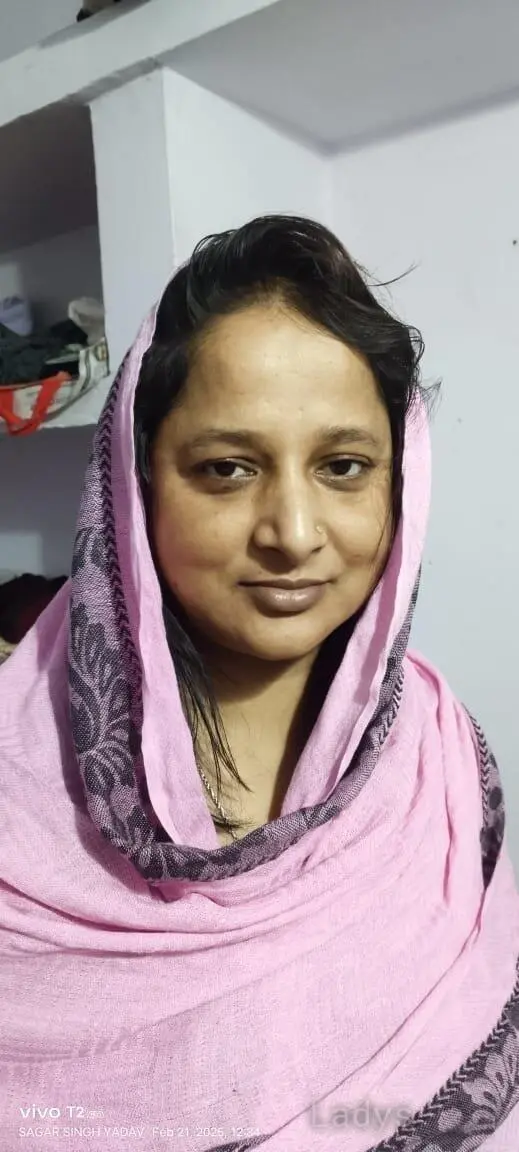 Pinky, 25 years beautiful nude Patna escorts girl, height 154 sm, Weight  kg