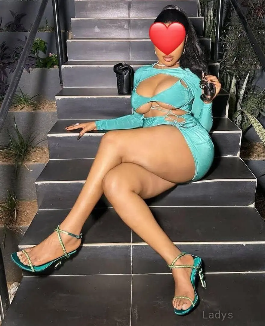 Ritah, 24 years old Pattaya escort girl with big tits, height 154 sm, Weight  kg