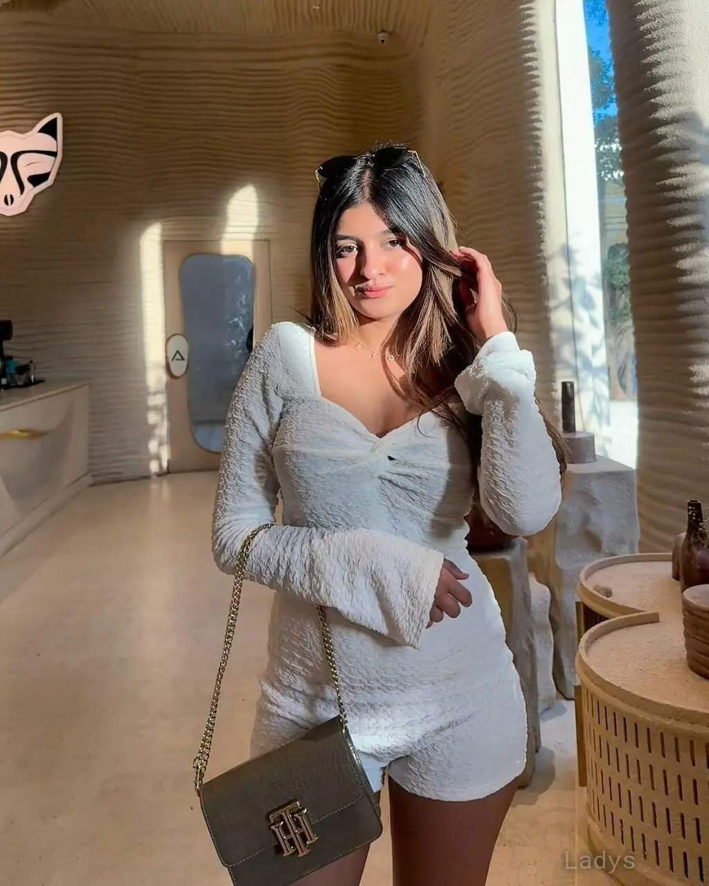 Anna, 22 years beautiful nude Pattaya escorts girl, height 155 sm, Weight  kg