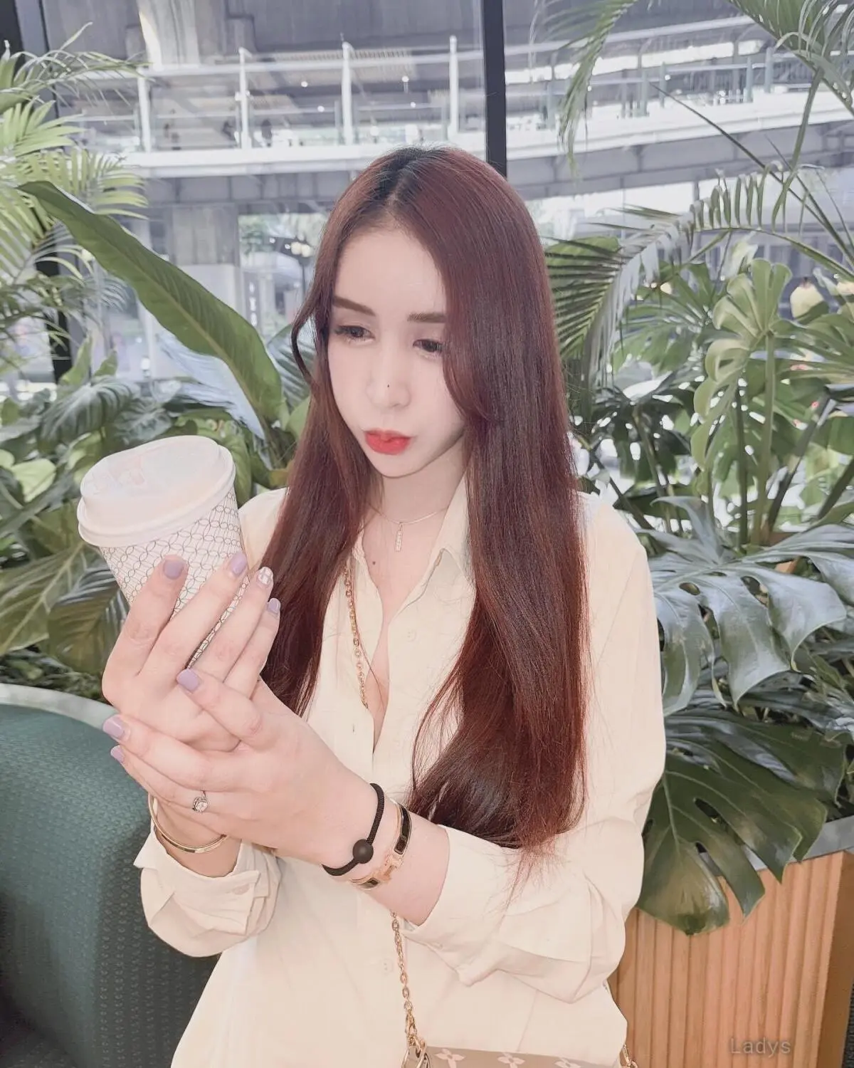 Mabelz, 26 years old Penang escort girl with big tits, height 170 sm, Weight  kg