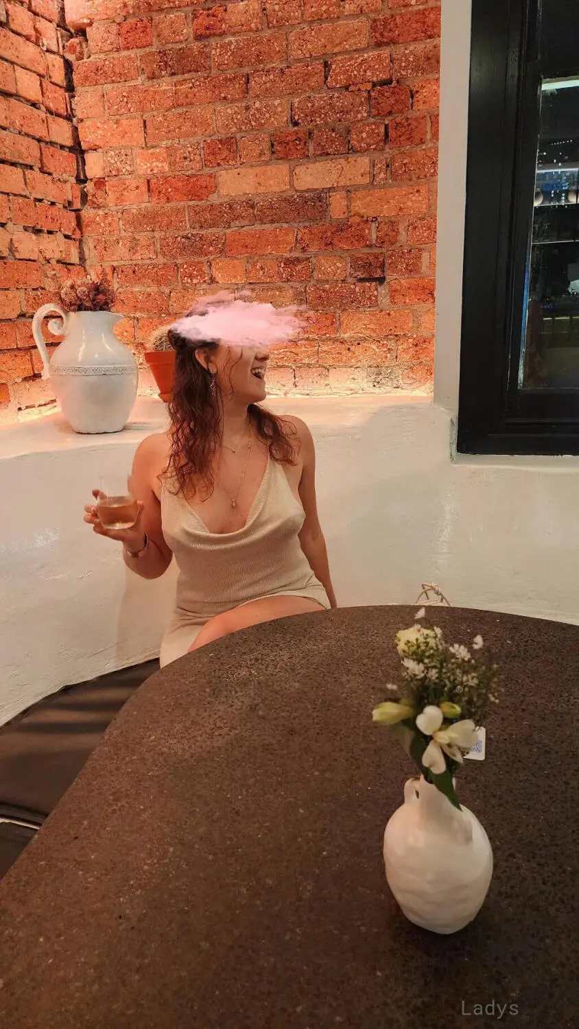 Sierra Solaris, 32 years old Perth escort girl with big tits, height 177 sm, Weight 54 kg