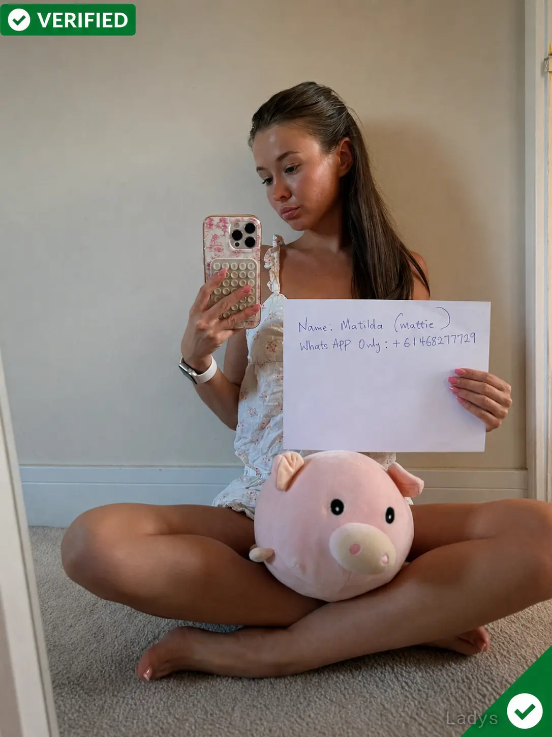 Mattie, 26 years sexy hot local Perth excorts girl, height 163 sm, Weight 59 kg