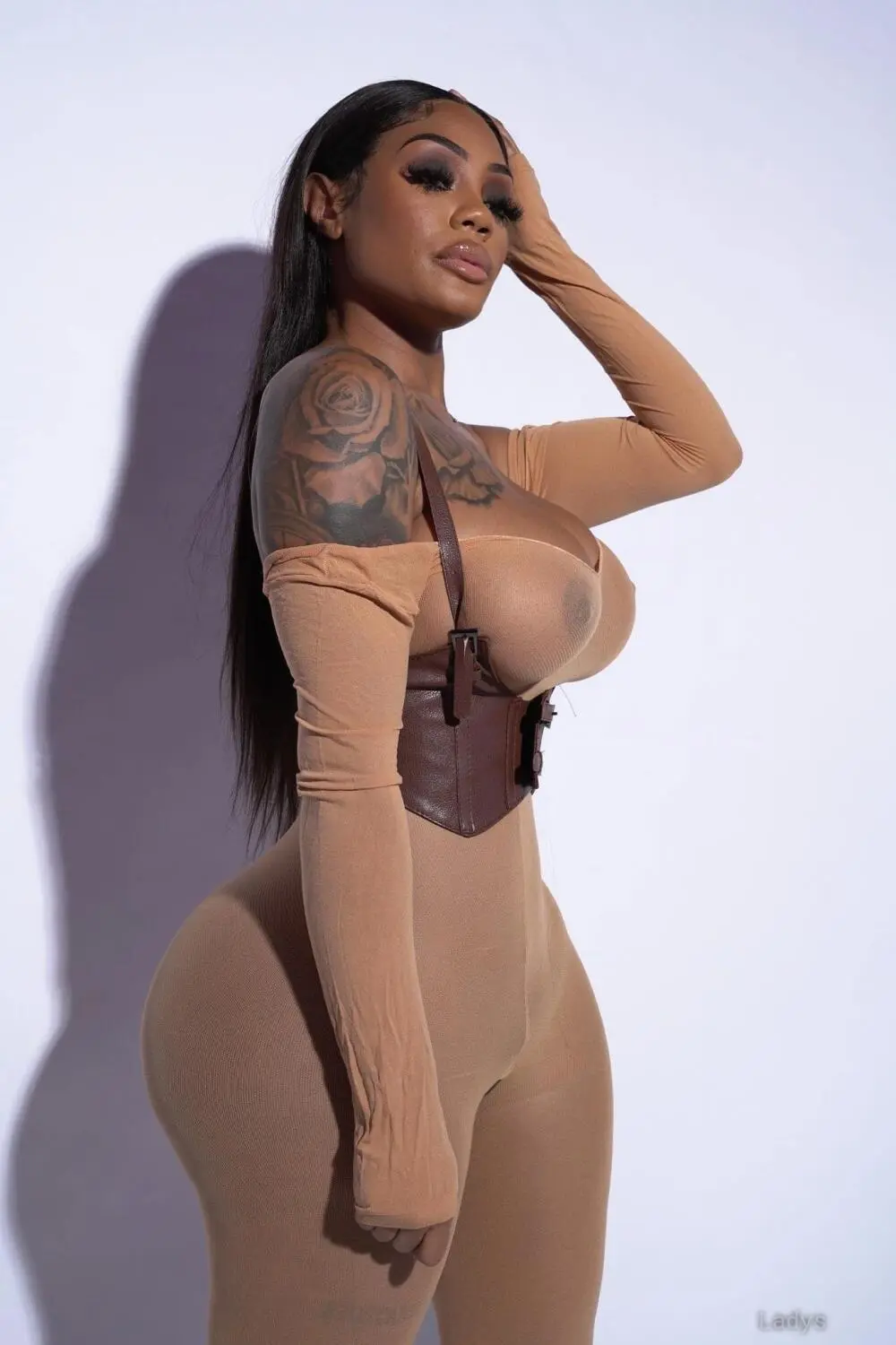 Litty Britty, 33 years old Philadelphia escort girl with big tits, height 175 sm, Weight 64 kg