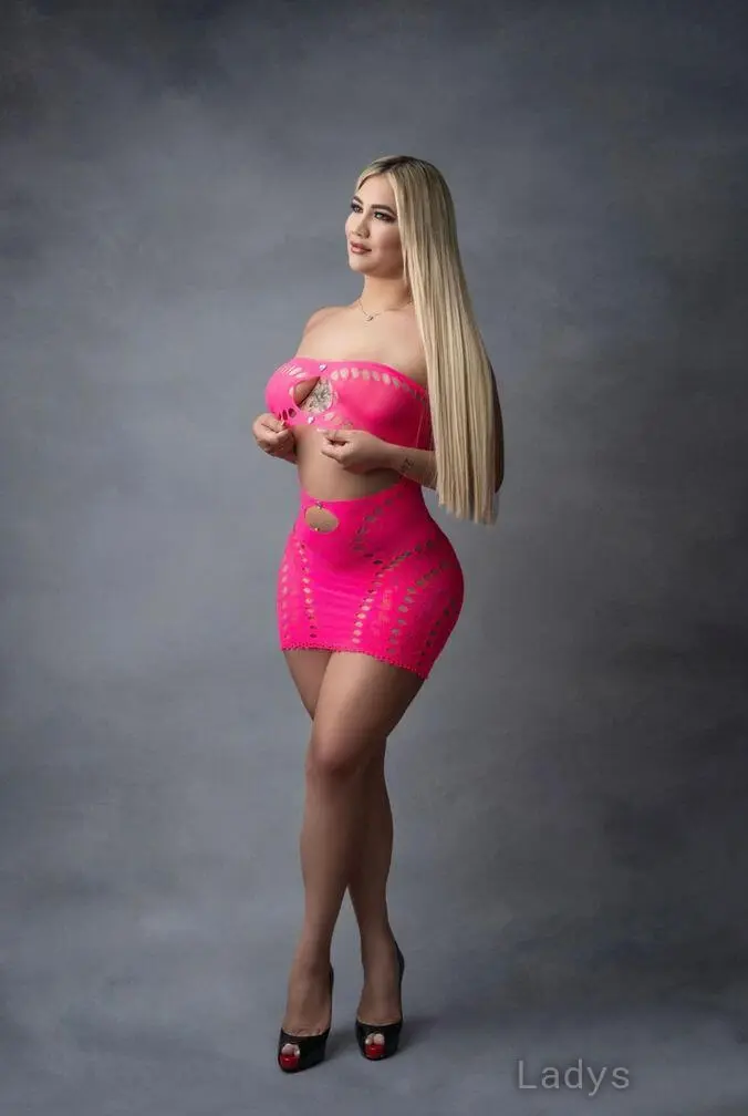 Hailey, 22 years beautiful nude Philadelphia escorts girl, height 160 sm, Weight 60 kg