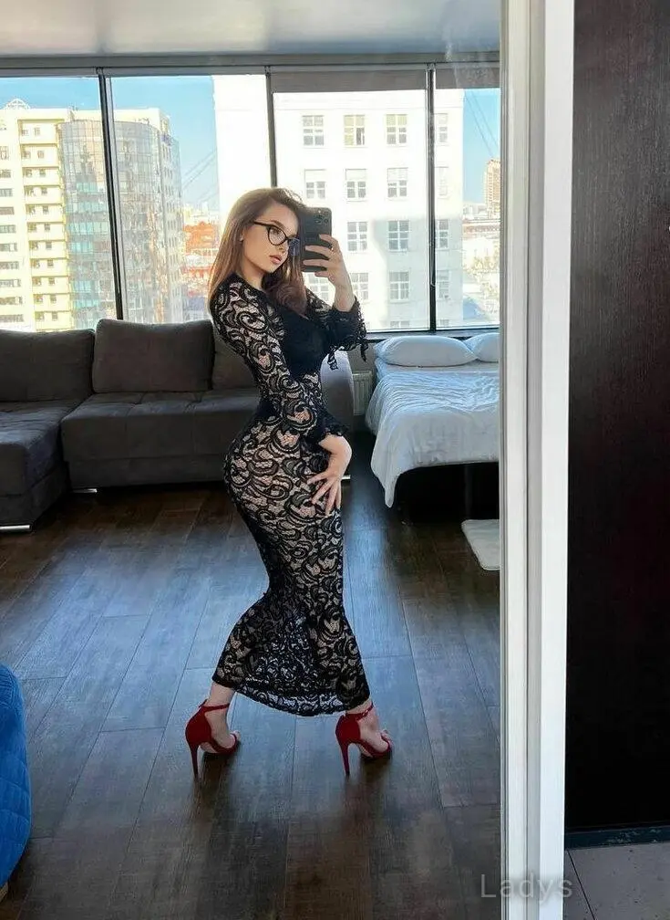 Indira King, 23 years beautiful nude Philadelphia escorts girl, height 160 sm, Weight 55 kg
