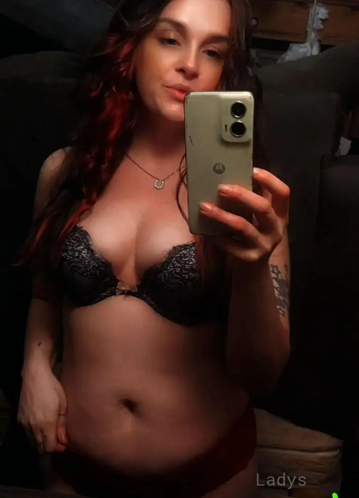 Jessica, 27 years beautiful nude Philadelphia escorts girl, height 164 sm, Weight 51 kg