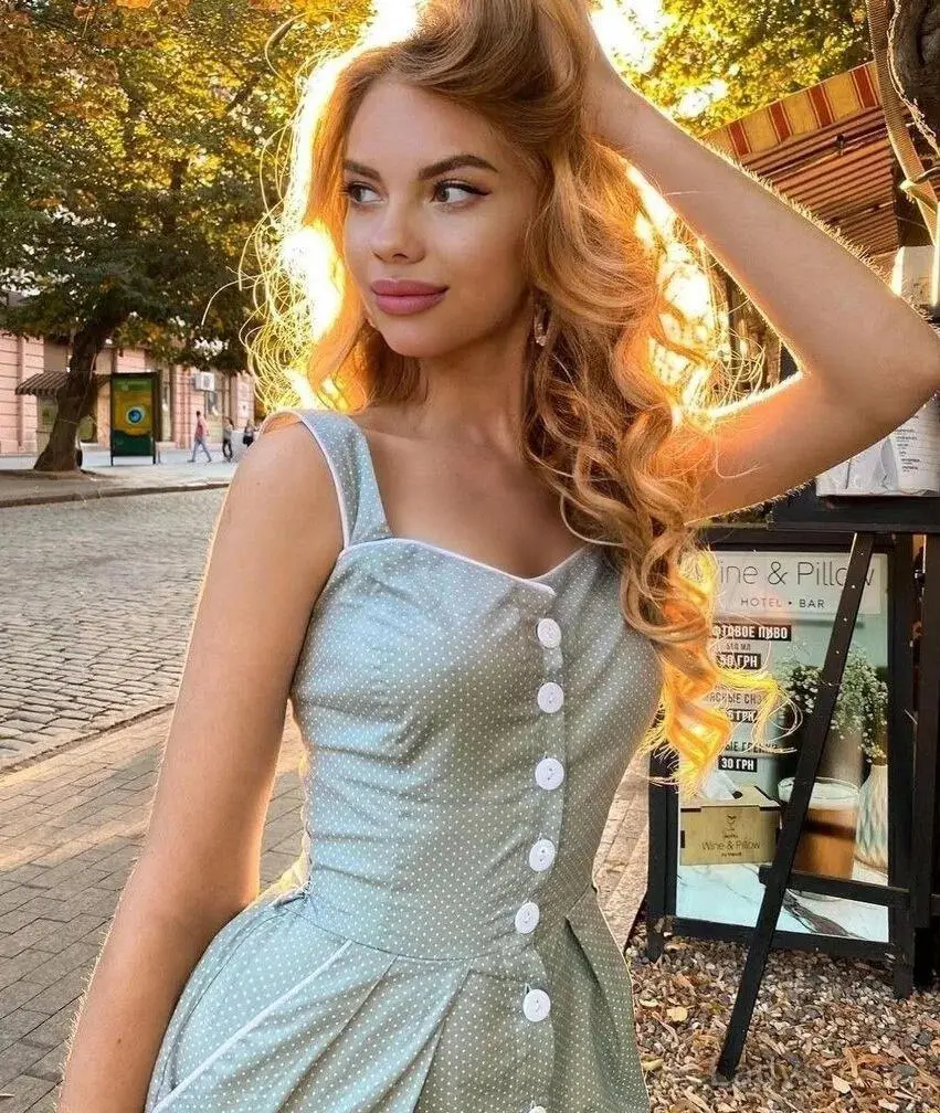 Lenor, 26 years beautiful nude Philadelphia escorts girl, height 160 sm, Weight 55 kg