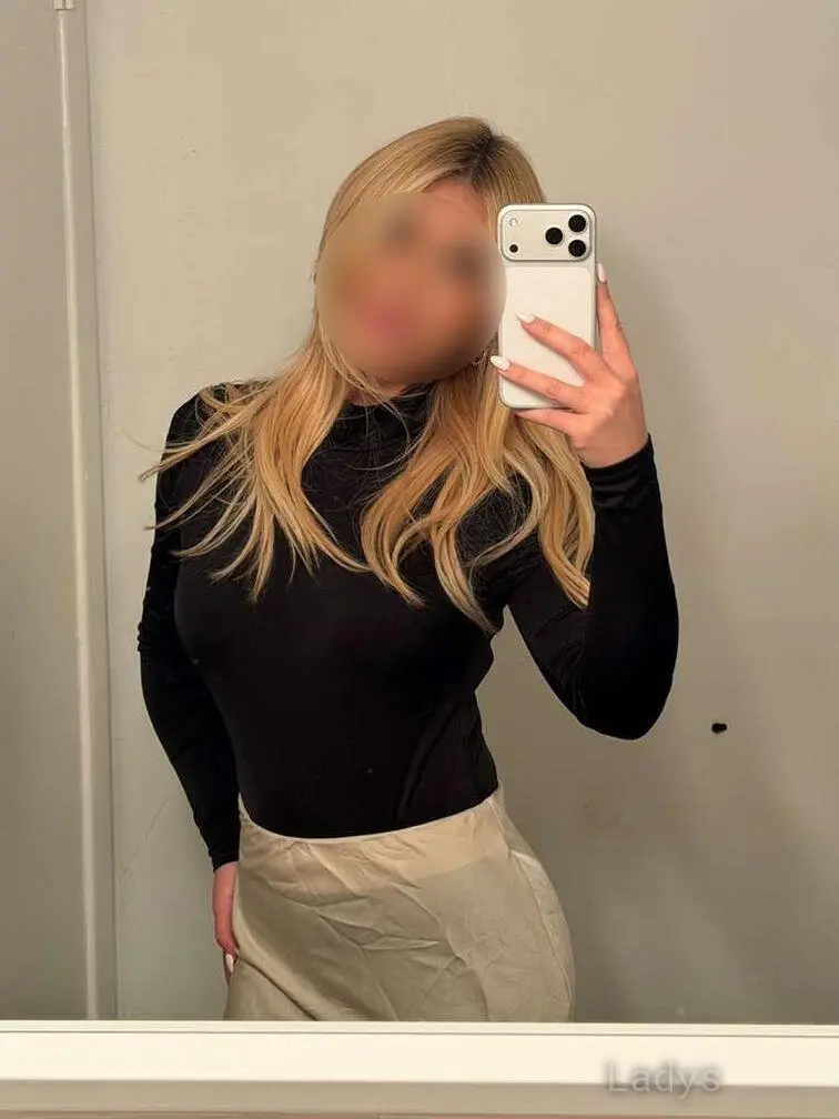 Rebeca, 21 years beautiful nude Philadelphia escorts girl, height 140 sm, Weight 52 kg
