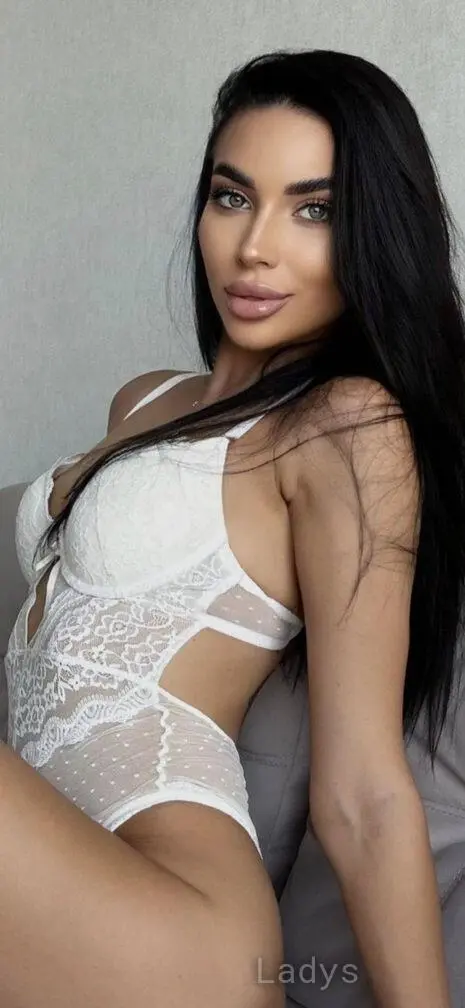 Steff, 27 years beautiful nude Philadelphia escorts girl, height 165 sm, Weight 57 kg