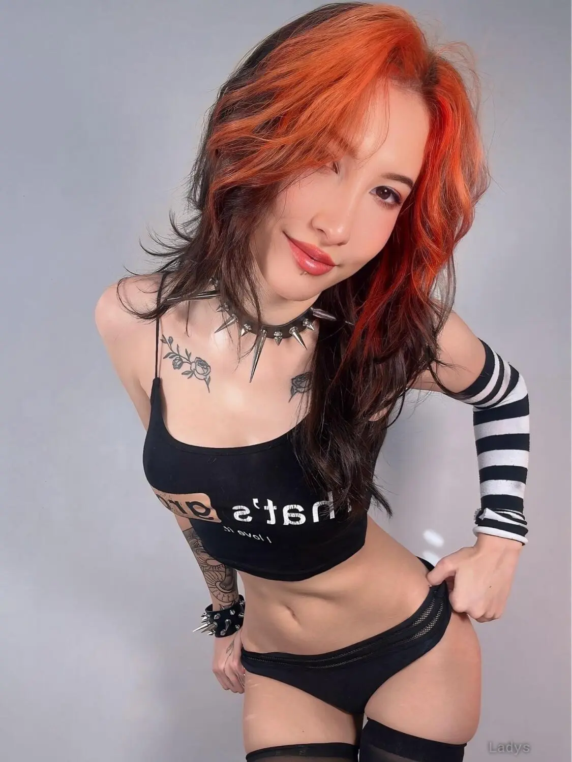 Veenacos, 28 years beautiful nude Philadelphia escorts girl, height 174 sm, Weight 56 kg