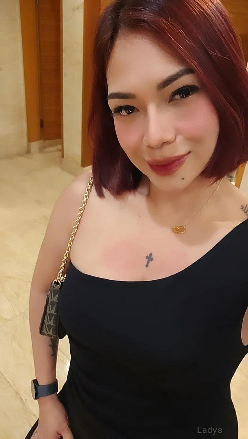 Emery, 31 years asian escorts girl, height 172 sm, Weight kg, Phnom Penh eacort