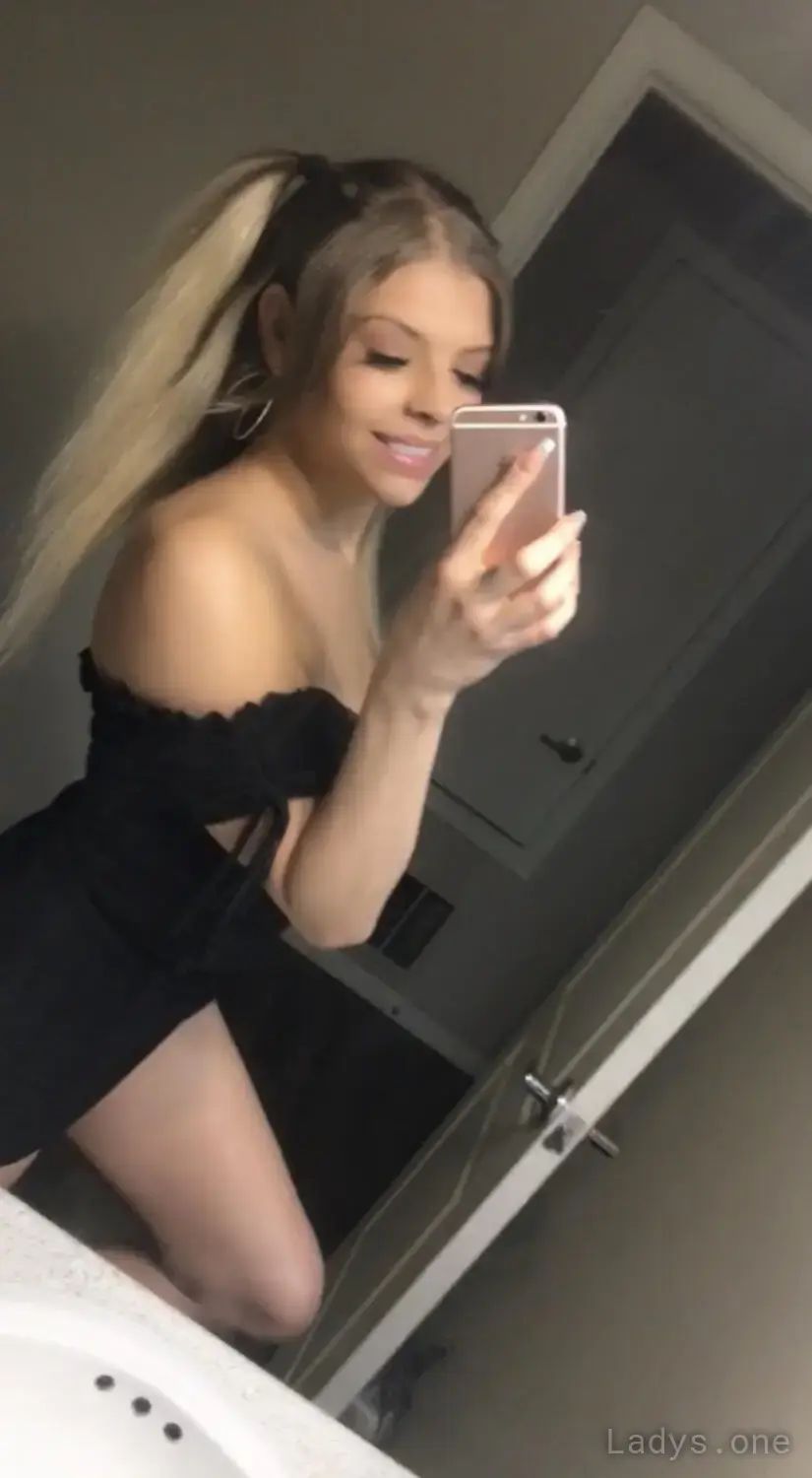 Addysonbae, escort in Phoenix