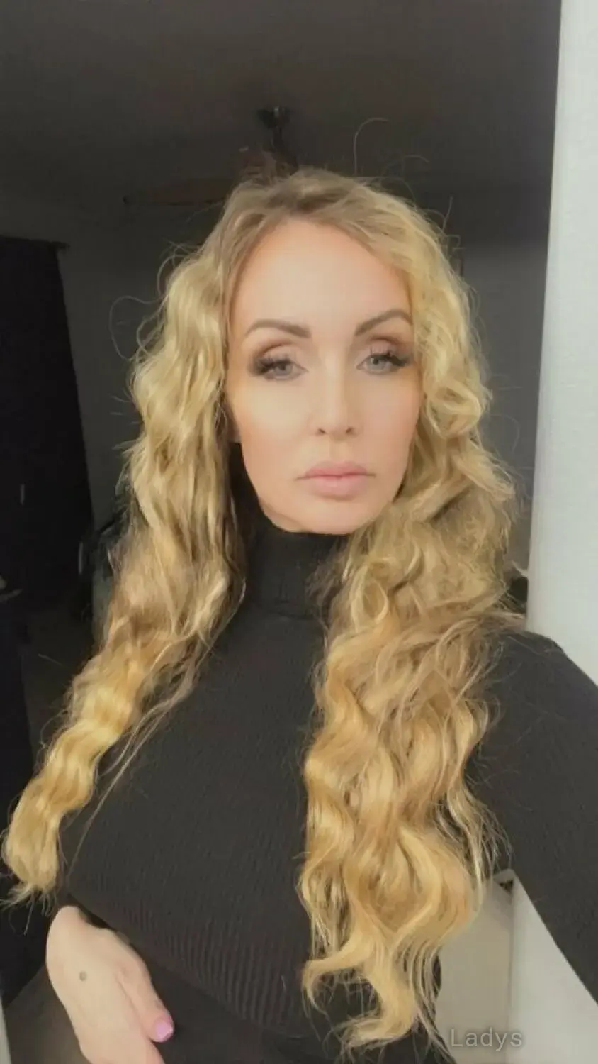 CHRISTY, 38 years old Phoenix escort girl with big tits, height 170 sm, Weight 59 kg