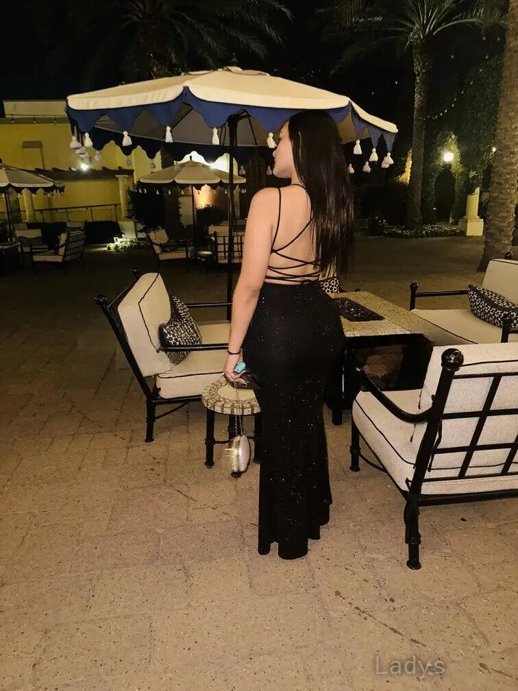 Cloe, 24 years beautiful nude Phoenix escorts girl, height 163 sm, Weight 50 kg
