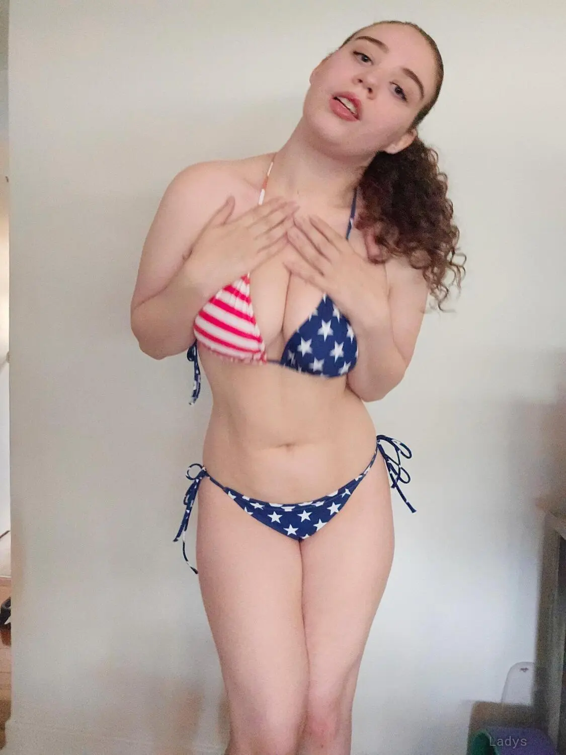 I’m  CherylAVAILABLE FOR HOOKUPS, 26 years beautiful nude Phoenix escorts girl, height 160 sm, Weight 62 kg