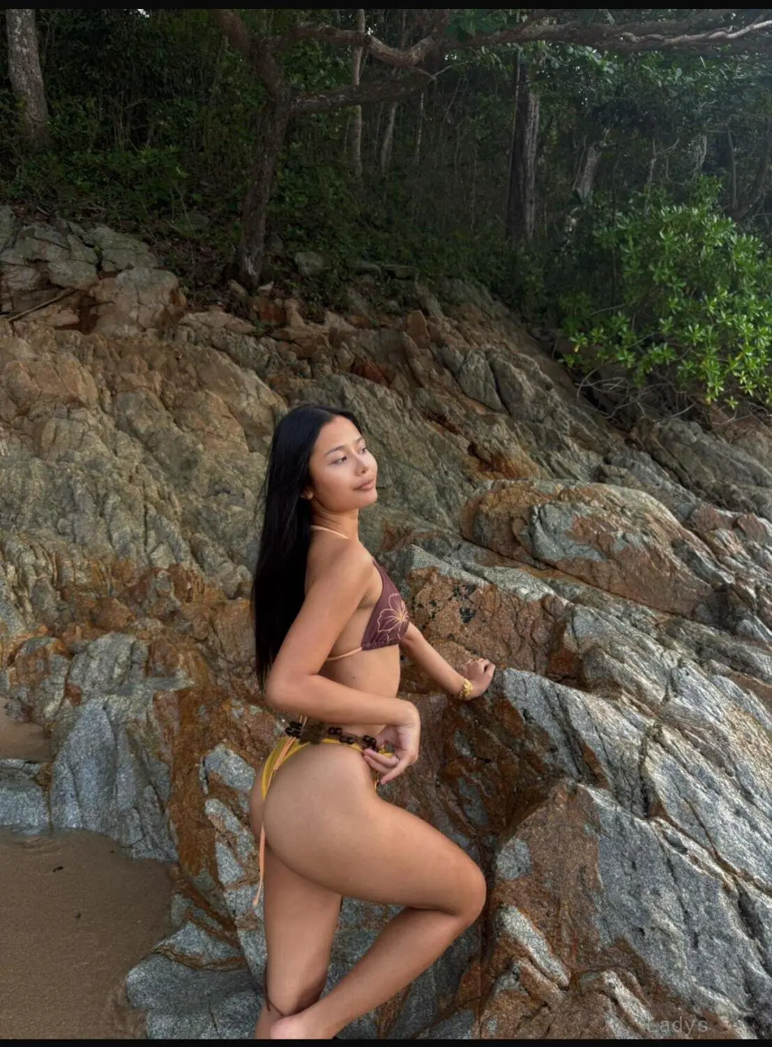 Mila, 19 years asian escorts girl, height 160 sm, Weight  kg, Phuket eacort