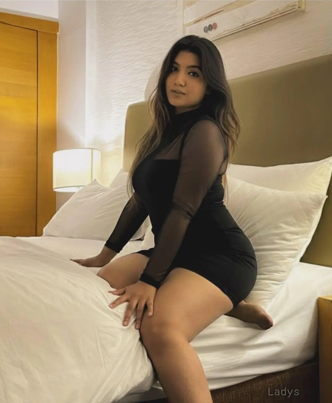 Ekta, 22 years old Phuket escort girl with big tits, height 160 sm, Weight  kg