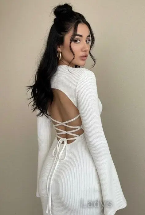 Amira, 26 years beautiful nude Phuket escorts girl, height 169 sm, Weight 56 kg