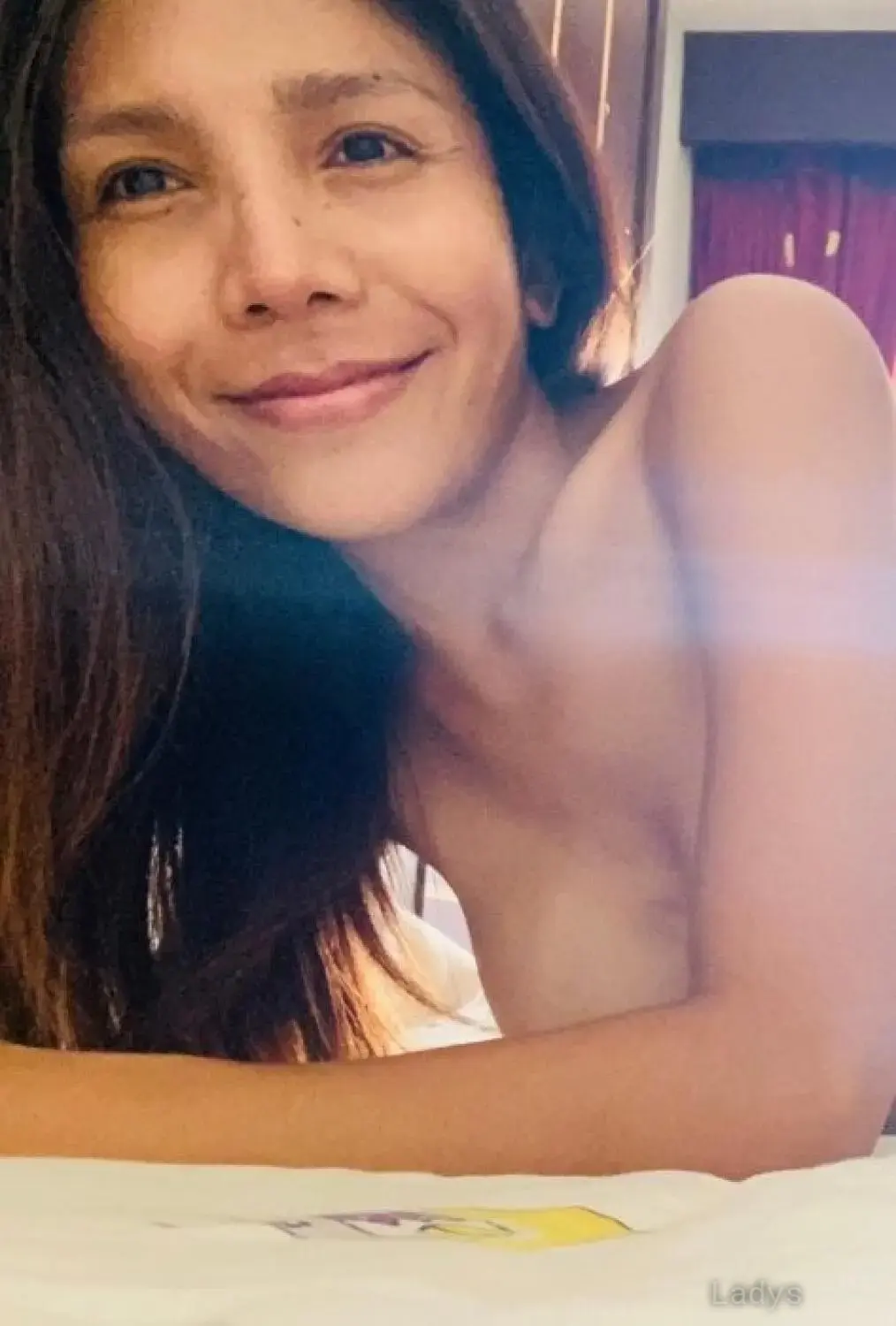 OLIVE, 31 years beautiful nude Phuket escorts girl, height 160 sm, Weight 67 kg