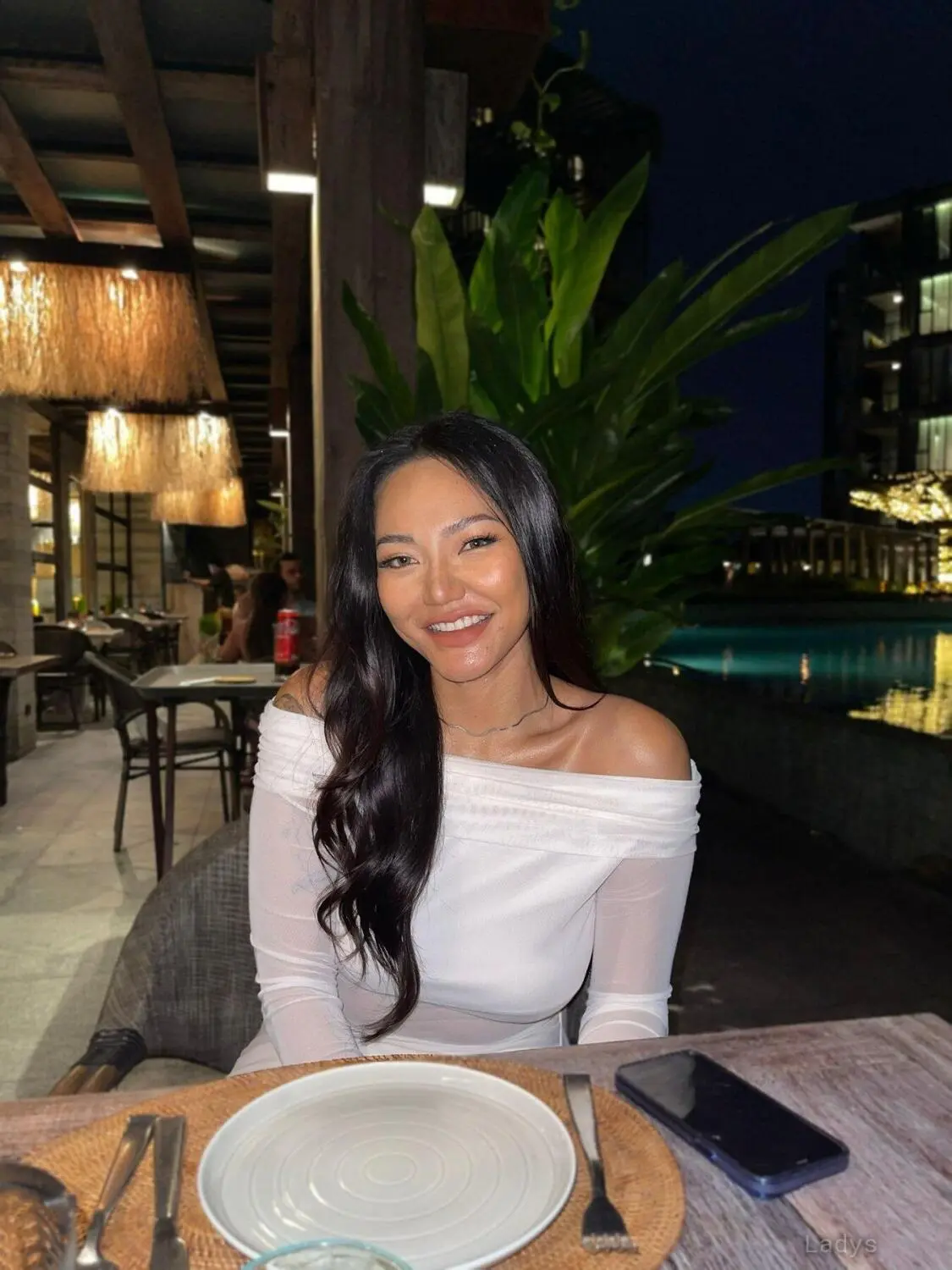 Jeans, 28 years sexy hot local Phuket excorts girl, height 165 sm, Weight kg