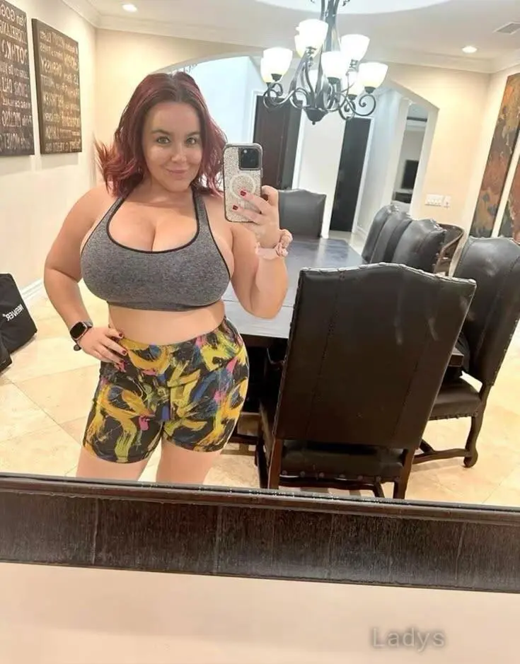 Rencontre discrète sérieuse, 29 years beautiful nude Épinay-sur-Seine escorts girl, height 144 sm, Weight 45 kg