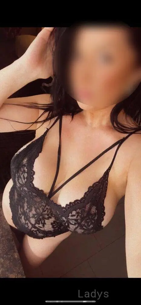 SAMMY in PITTSBURGH, 30 years beautiful nude Pittsburgh escorts girl, height 160 sm, Weight 55 kg