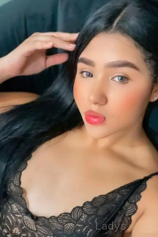 Rosa, 23 years beautiful nude Playa del Carmen escorts girl, height 151 sm, Weight 50 kg