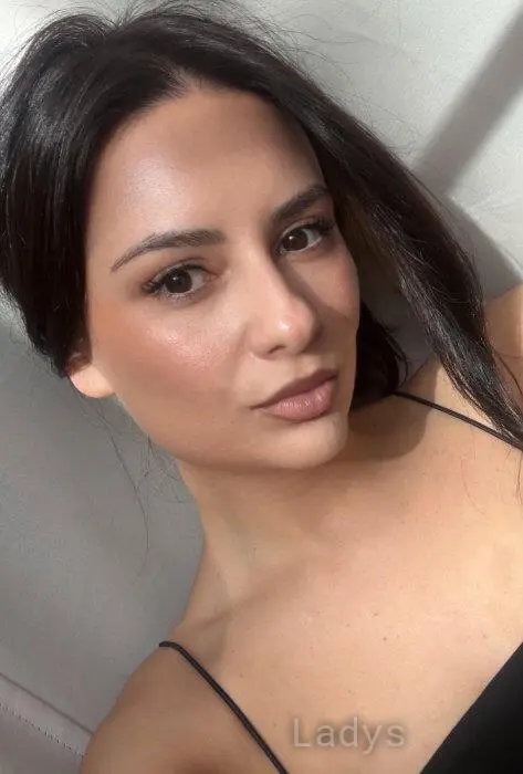 Boru, 26 years beautiful nude Podgorica escorts girl, height 163 sm, Weight 58 kg
