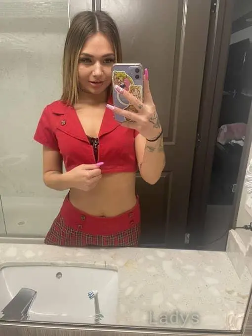 Sandrine Lou, 29 years beautiful nude Poitiers escorts girl, height 160 sm, Weight 43 kg