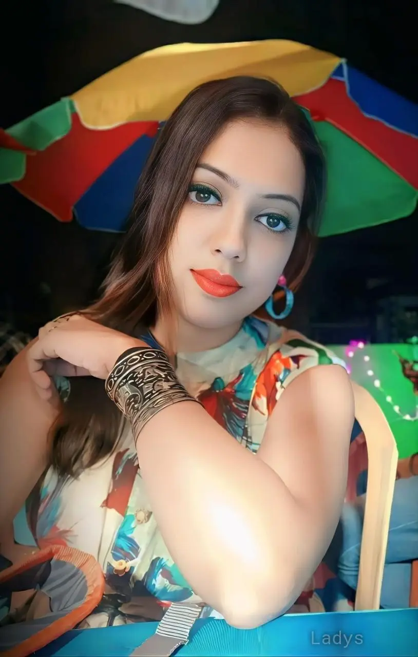 Jennifer, 21 years beautiful nude Pondicherry escorts girl, height 154 sm, Weight  kg