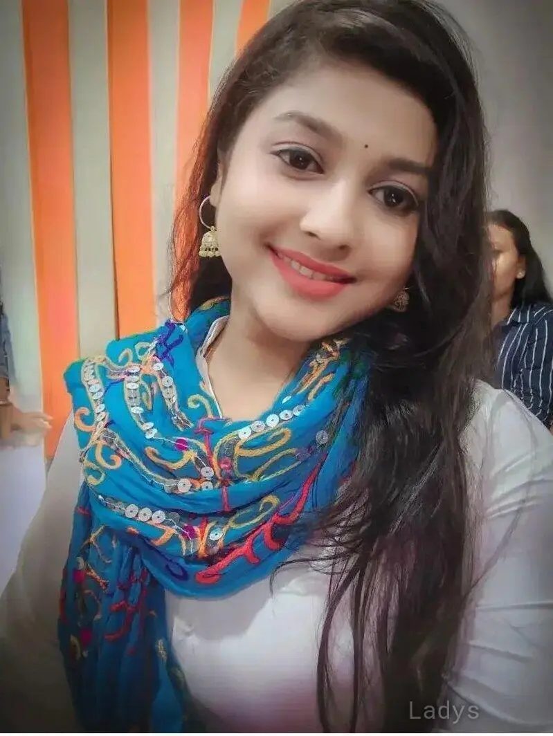 Kajal, 22 years beautiful nude Pondicherry escorts girl, height  sm, Weight  kg