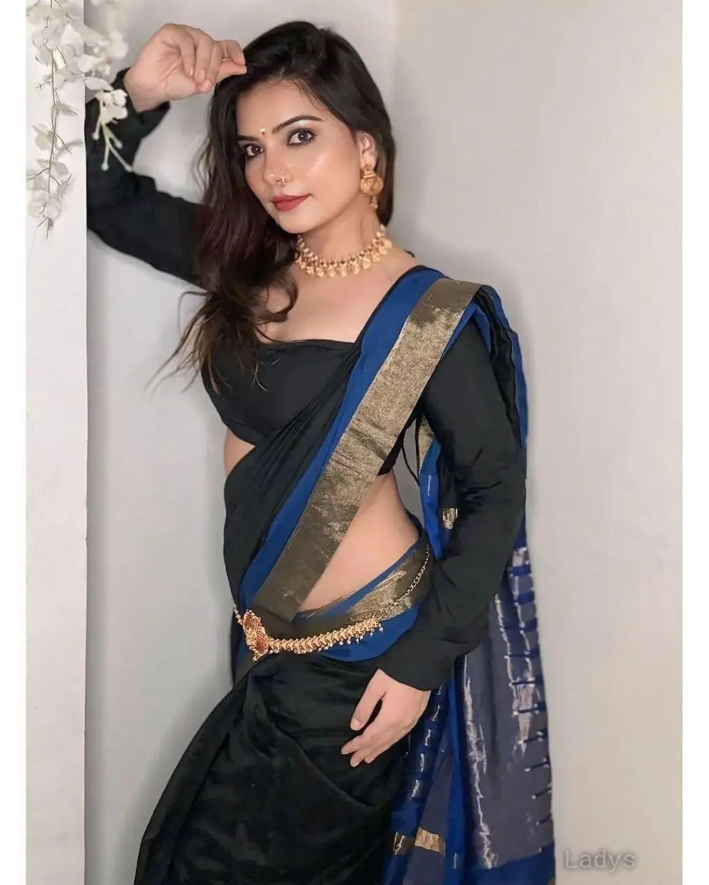 Pragya, 23 years beautiful nude Pondicherry escorts girl, height 153 sm, Weight  kg