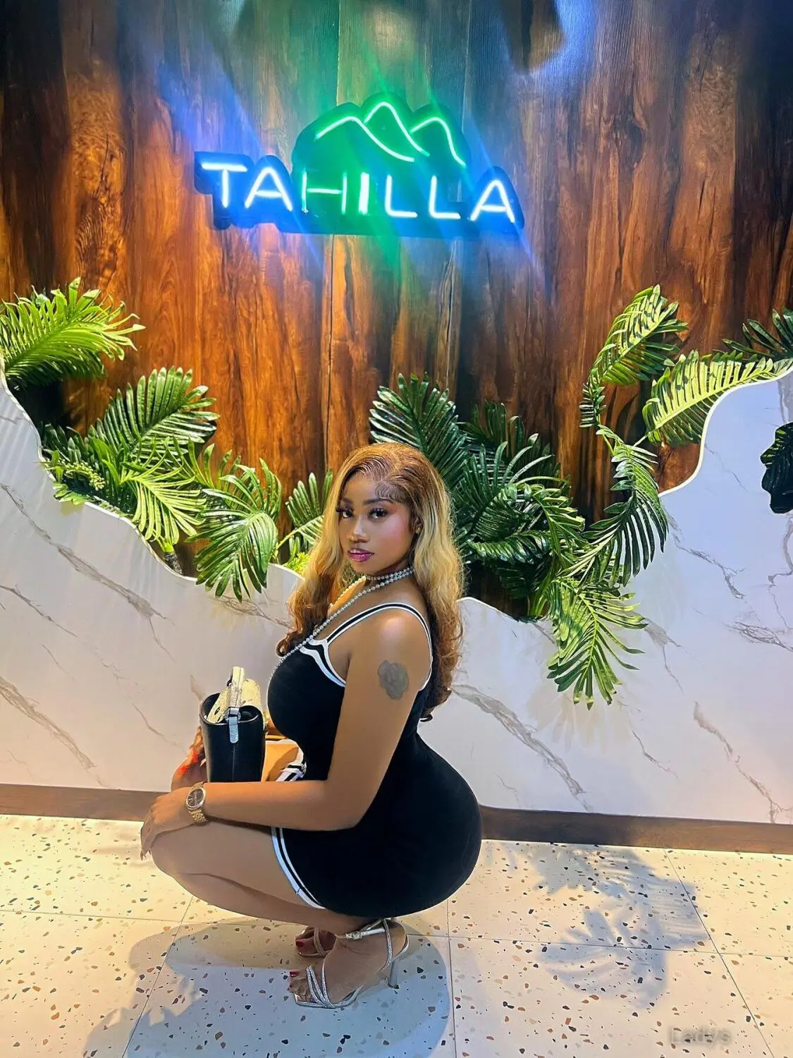 Dipsy, 23 years old Port Harcourt escort girl with big tits, height  sm, Weight  kg
