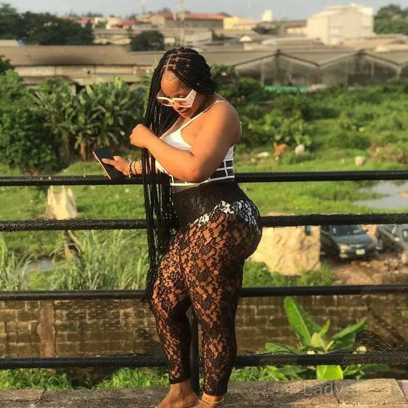 Squirty, 28 years old Port Harcourt escort girl with big tits, height 160 sm, Weight kg