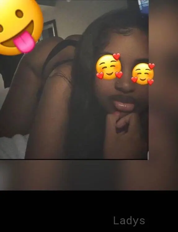 Wettyshugar, 25 years old Port Harcourt escort girl with big tits, height 170 sm, Weight  kg