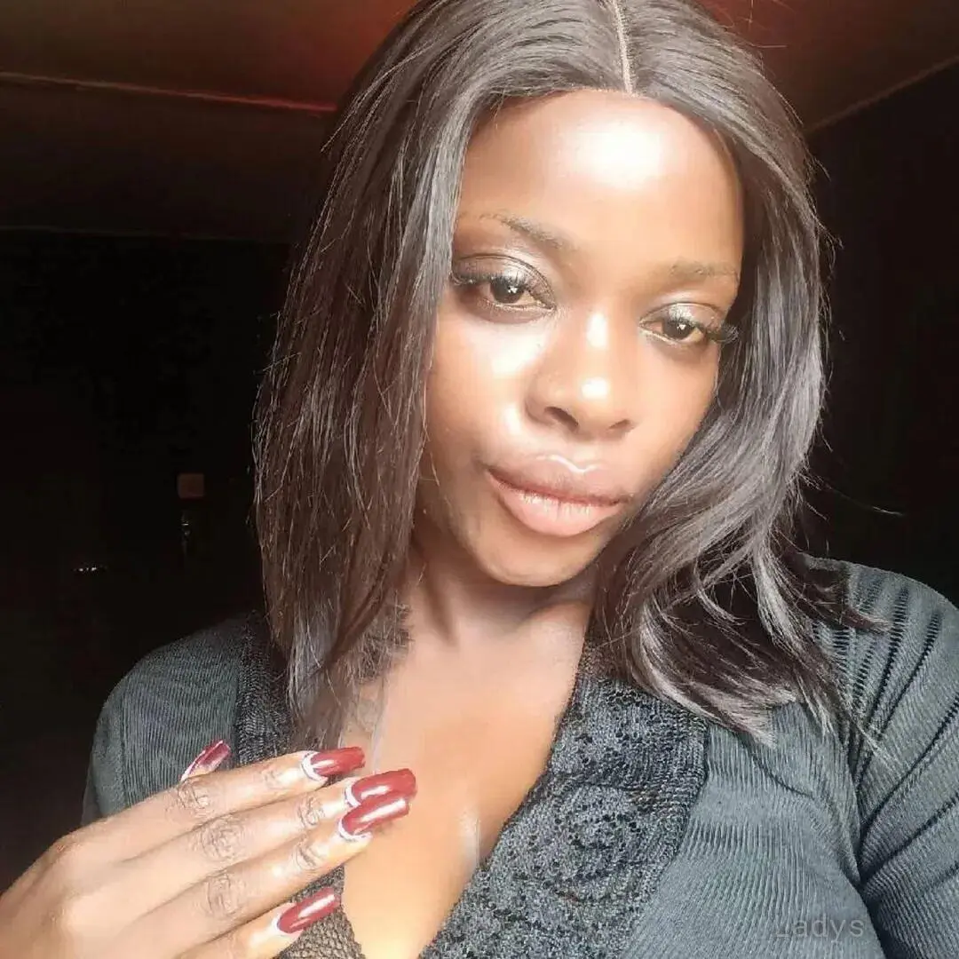 Mims, 29 years beautiful nude Port Harcourt escorts girl, height sm, Weight kg
